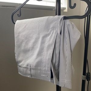 Men’s SeerSucker shorts.